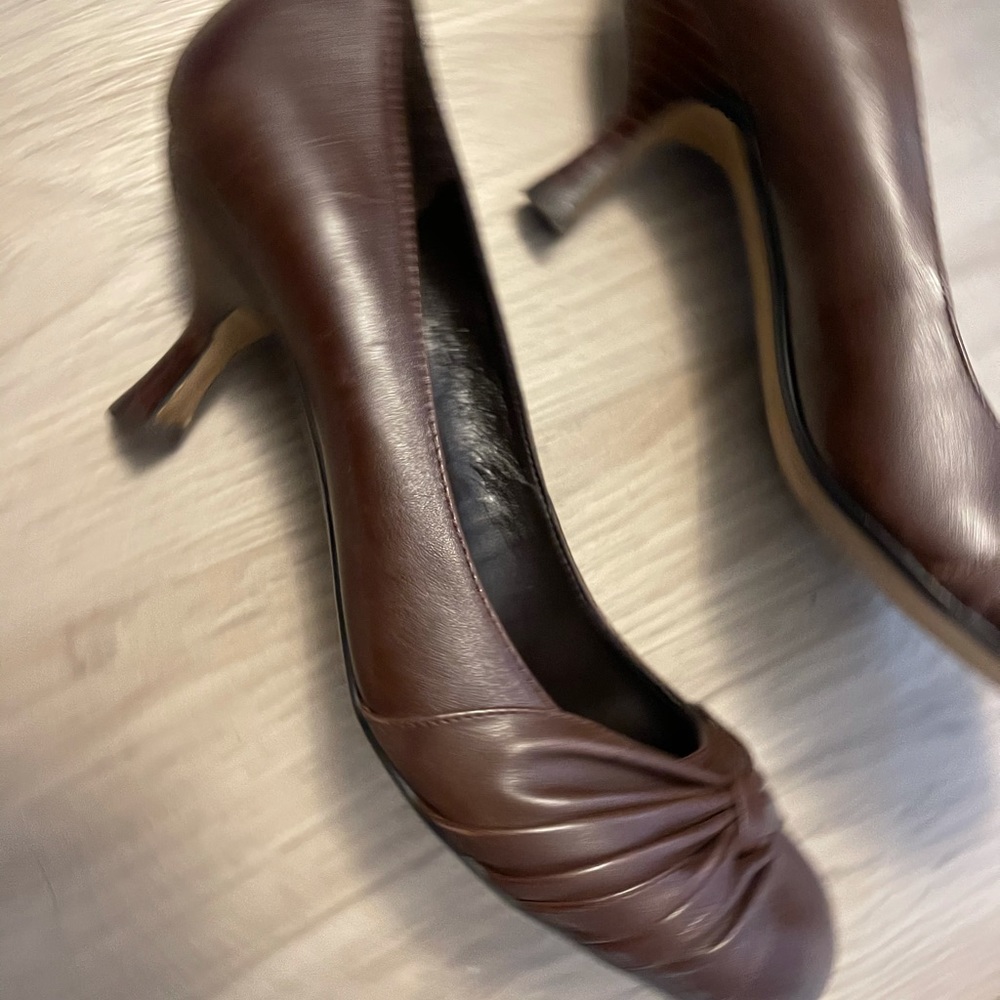 New Aldo small heels